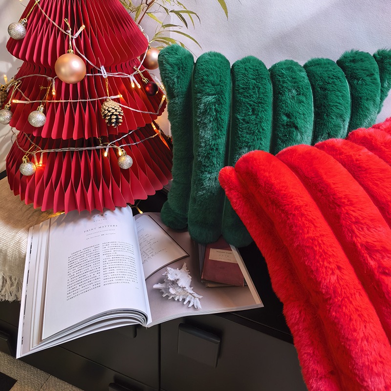 Christmas green imitation rabb - Christmas Throw Blanket 评论和价格