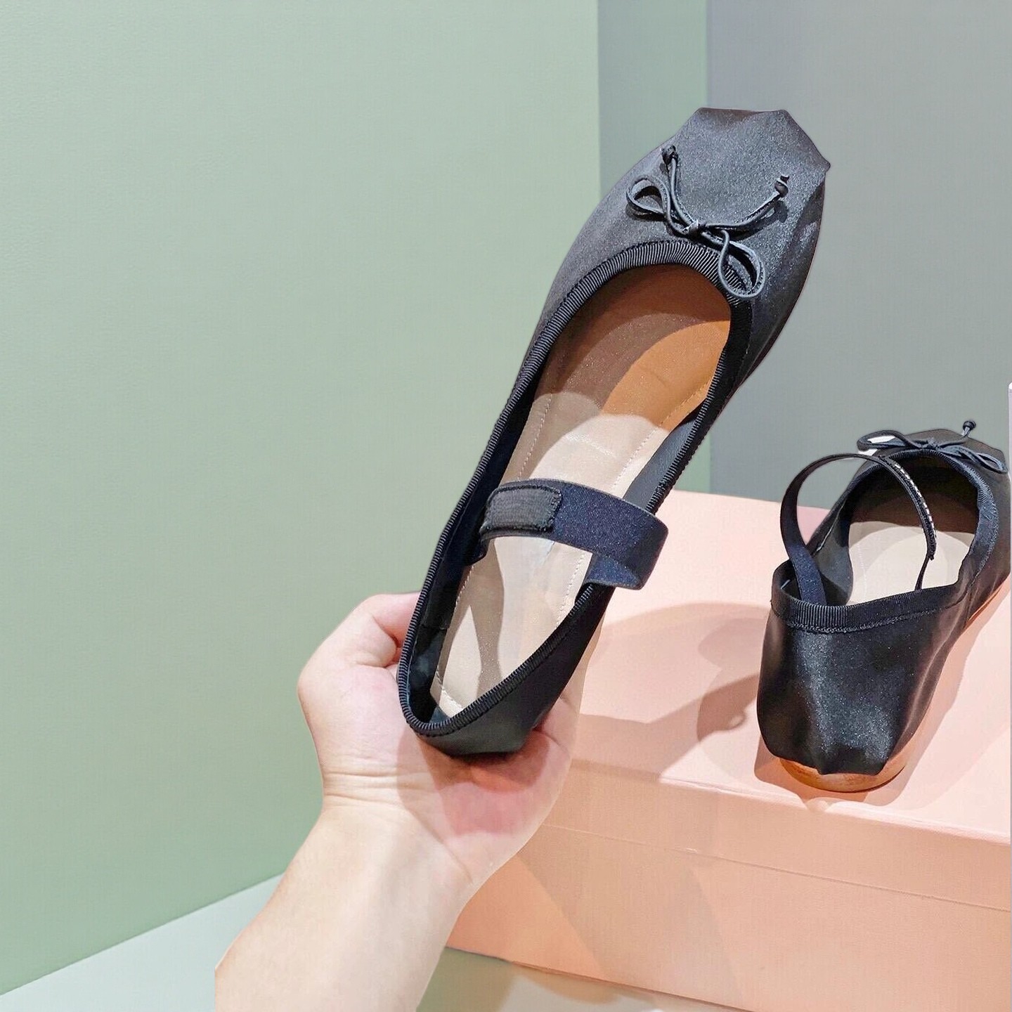 26SS Luxury Ballet Flats, Wome - Ribbon Bow Gift 评论和价格