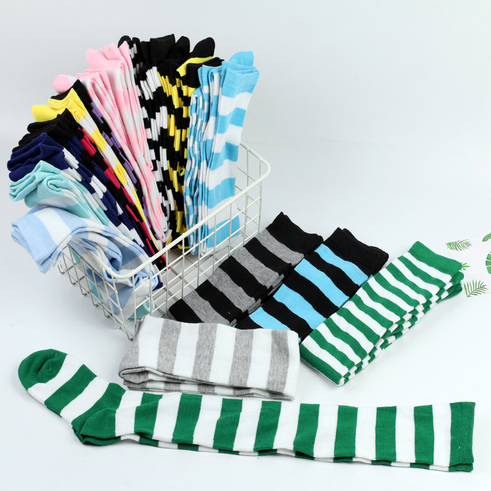 Wide Striped Stockings Women O - Christmas Stocking Hanging 评论和价格
